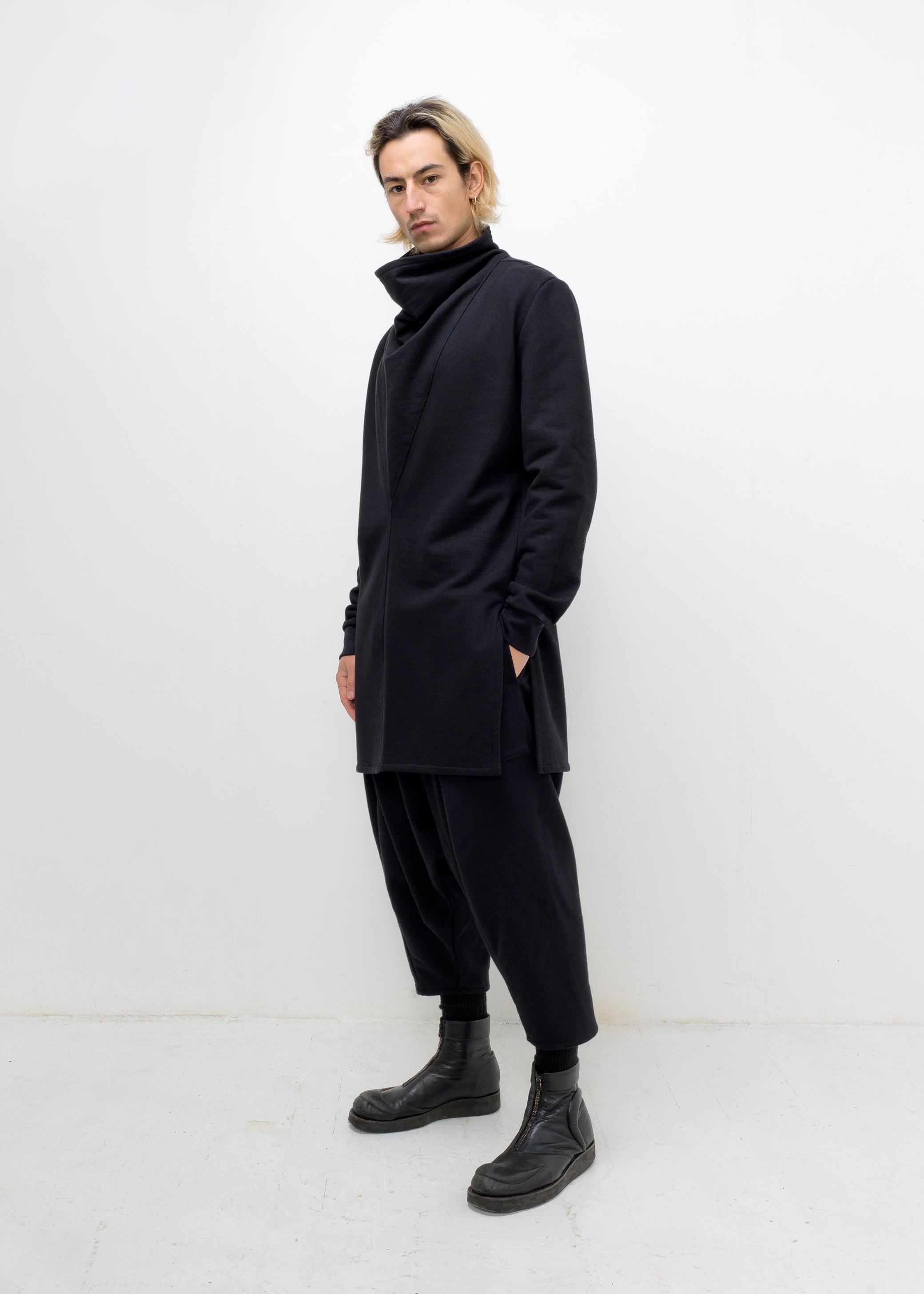 FUNNEL NECK JUMPER