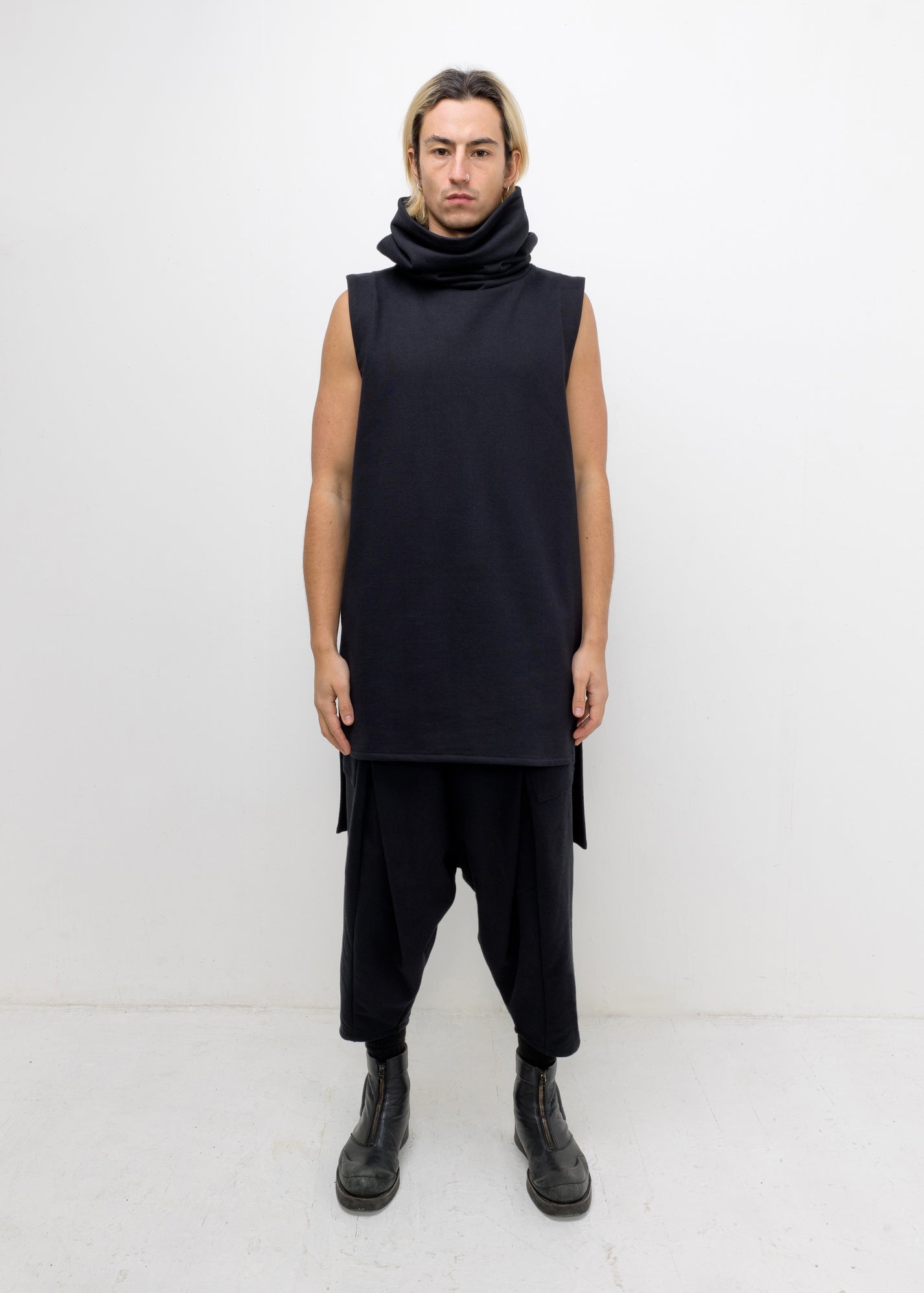 FICTION SNOOD VEST