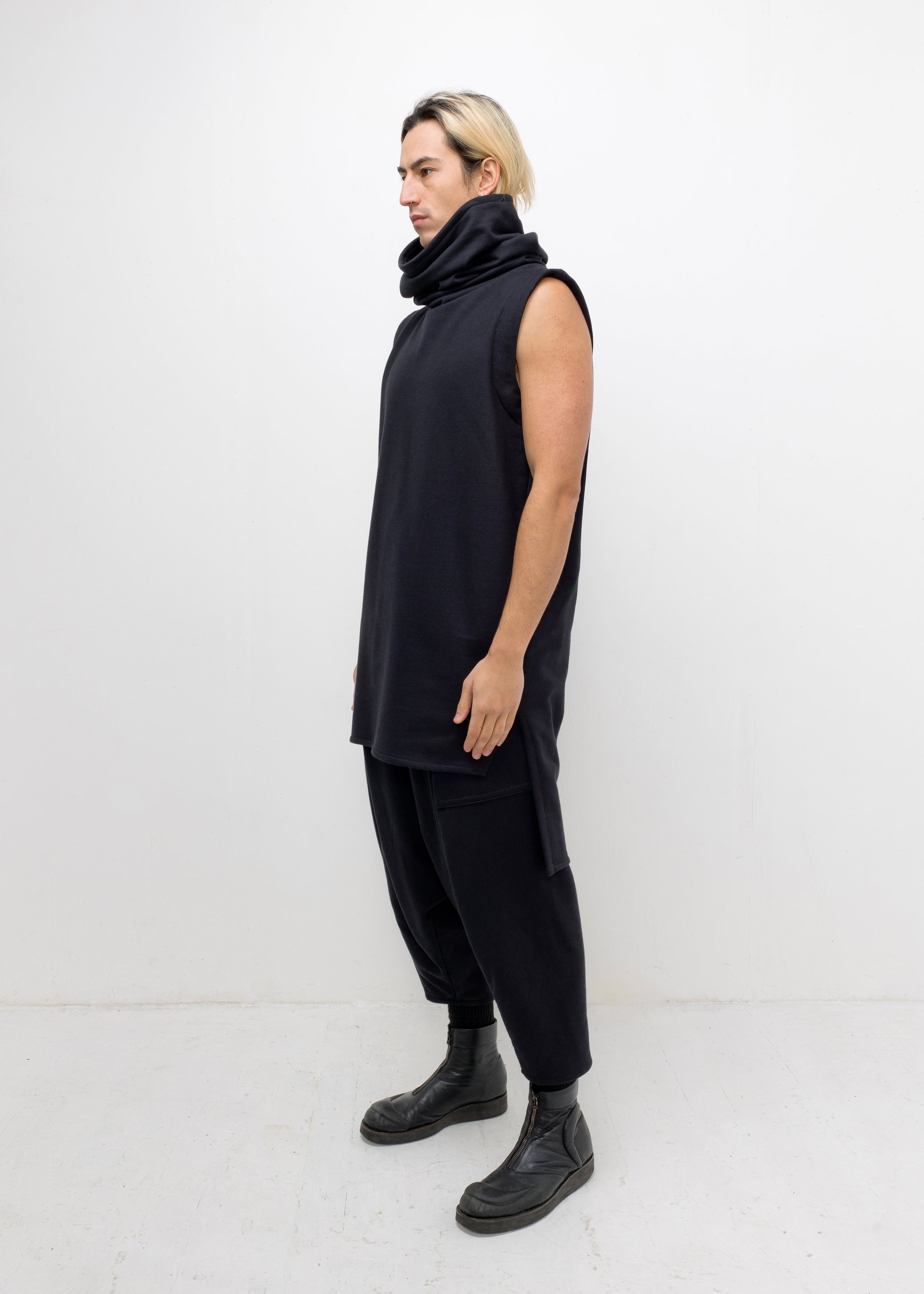 FICTION SNOOD VEST