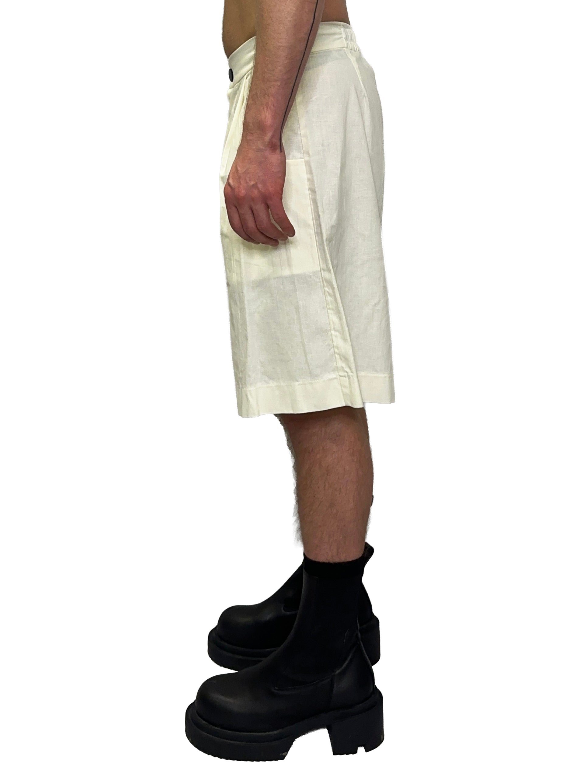 DOUBLE PLEAT SHORTS
