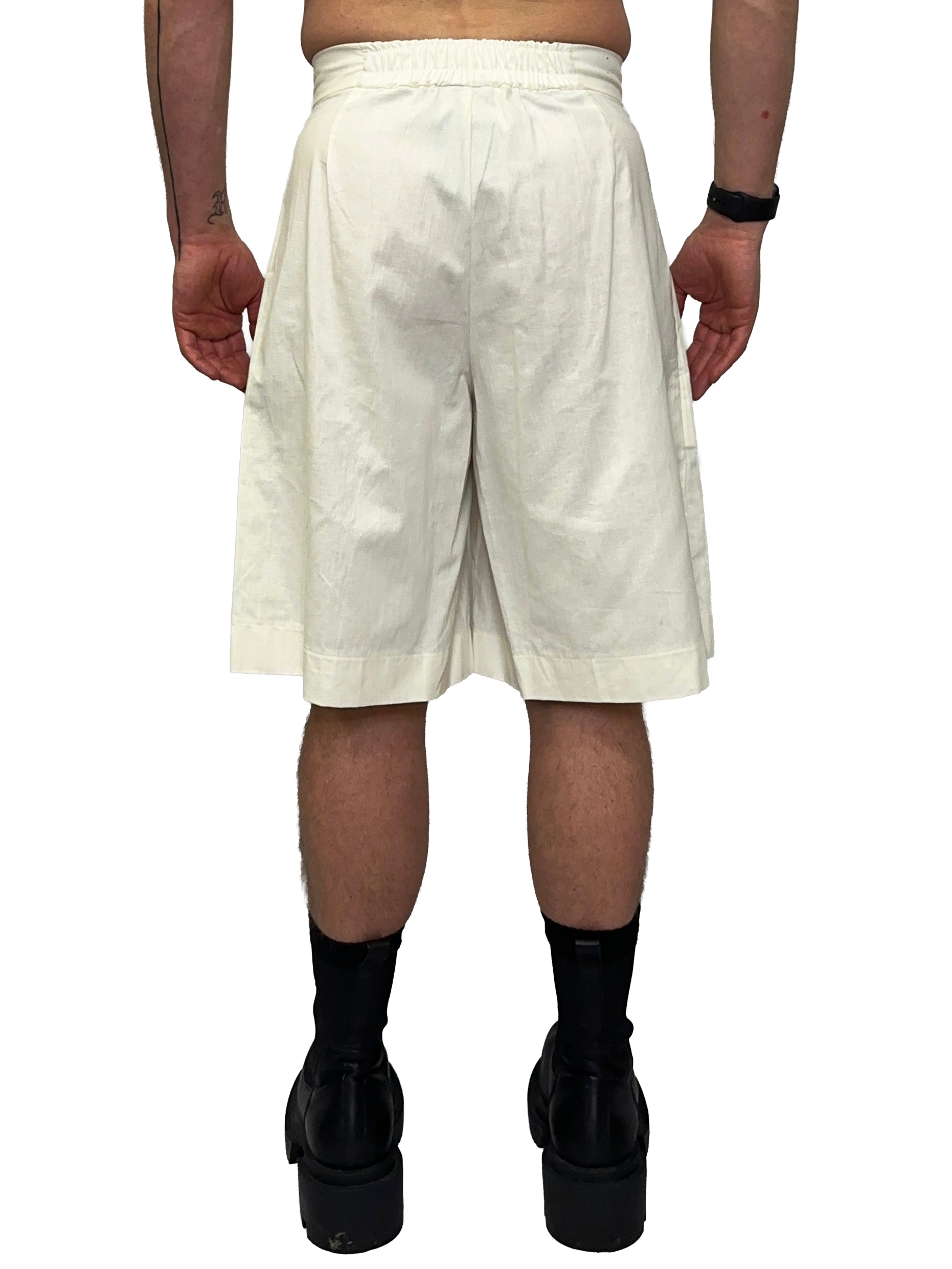 DOUBLE PLEAT SHORTS