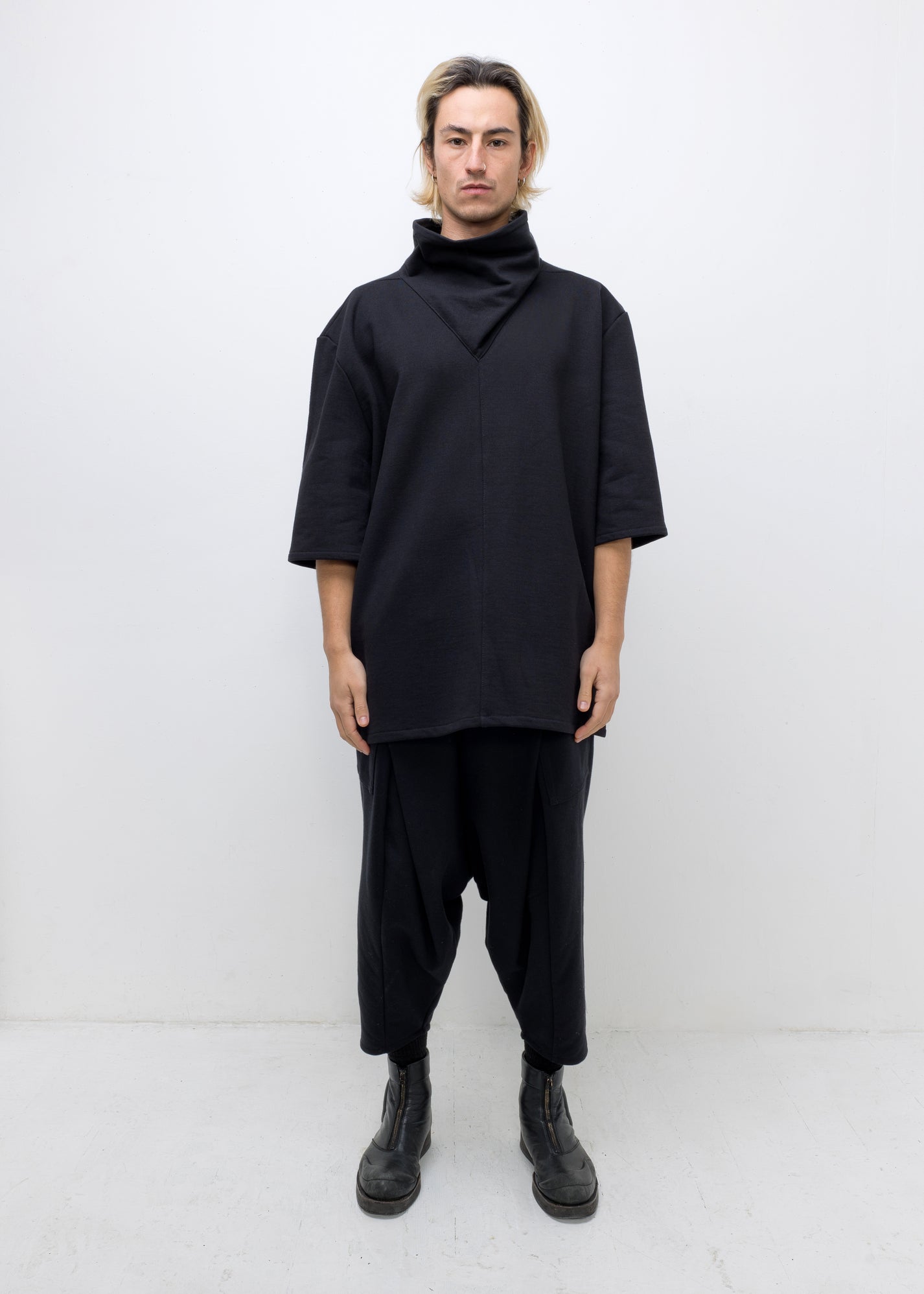 FUNNEL NECK JUMPER