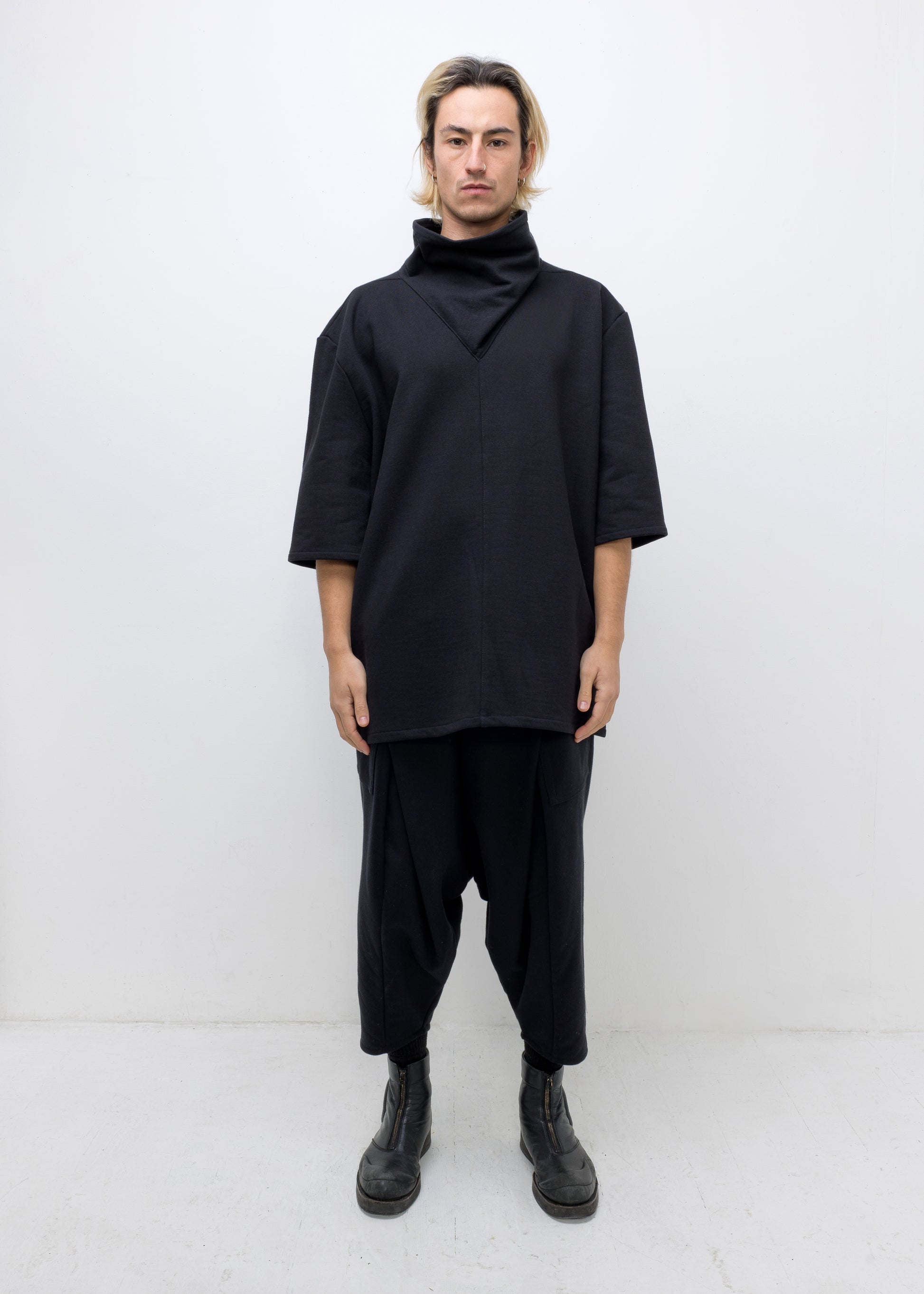 FUNNEL NECK JUMPER