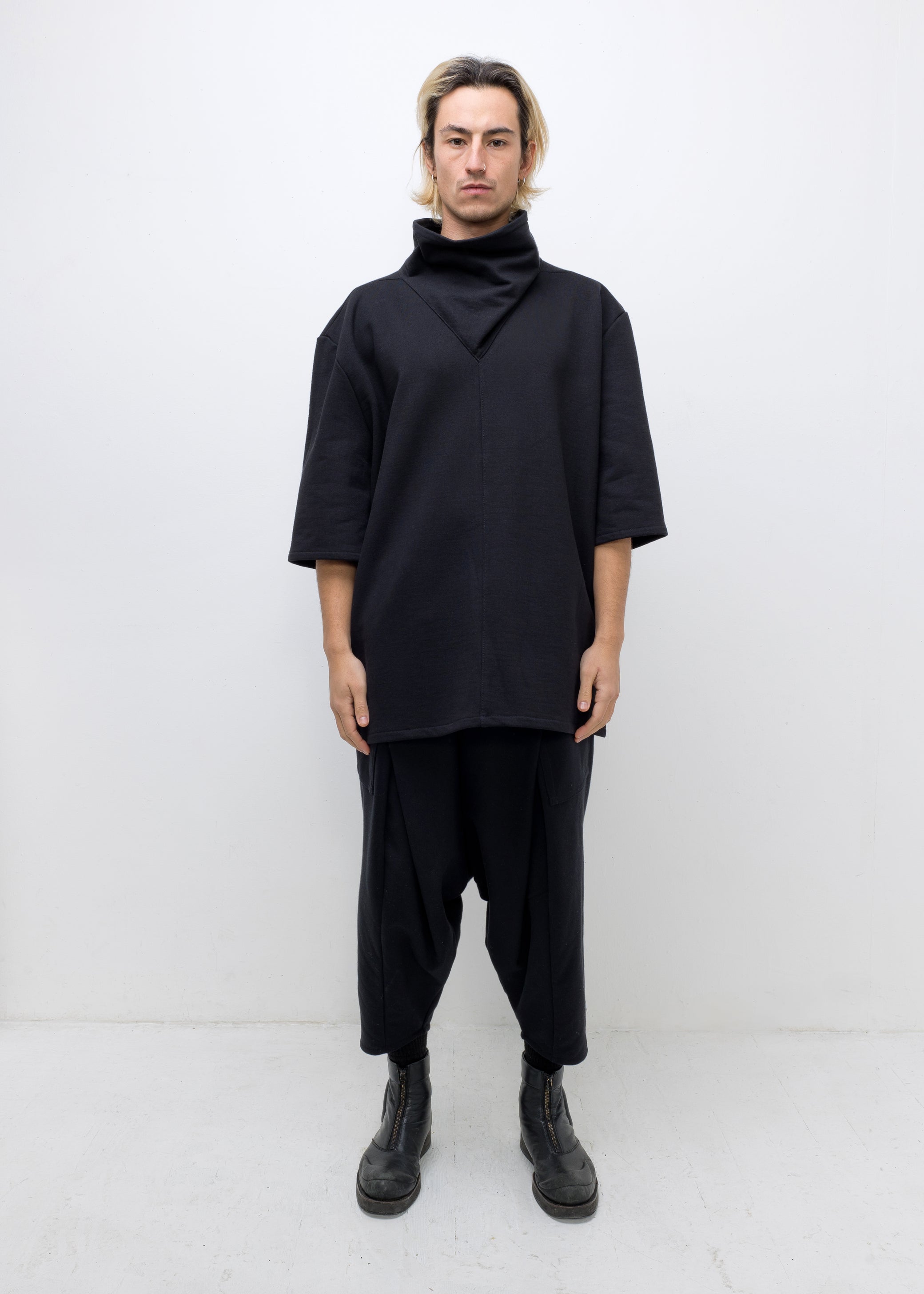 FUNNEL NECK JUMPER
