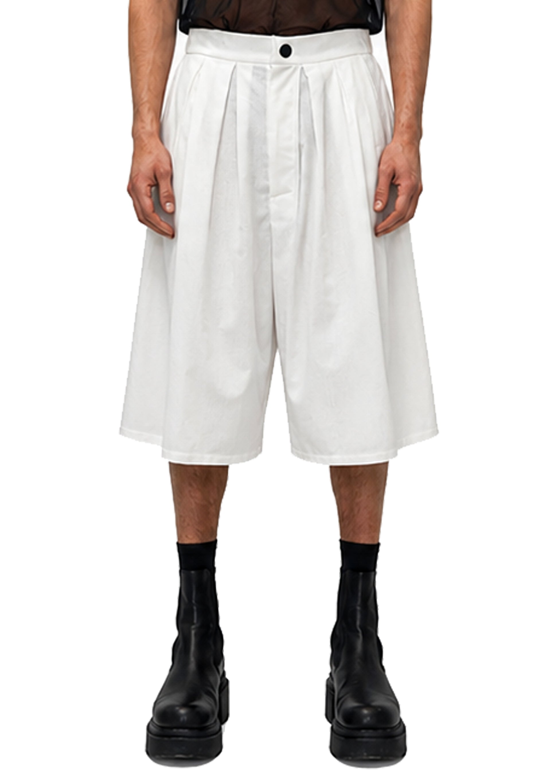 LINEN BOX PLEAT SHORTS