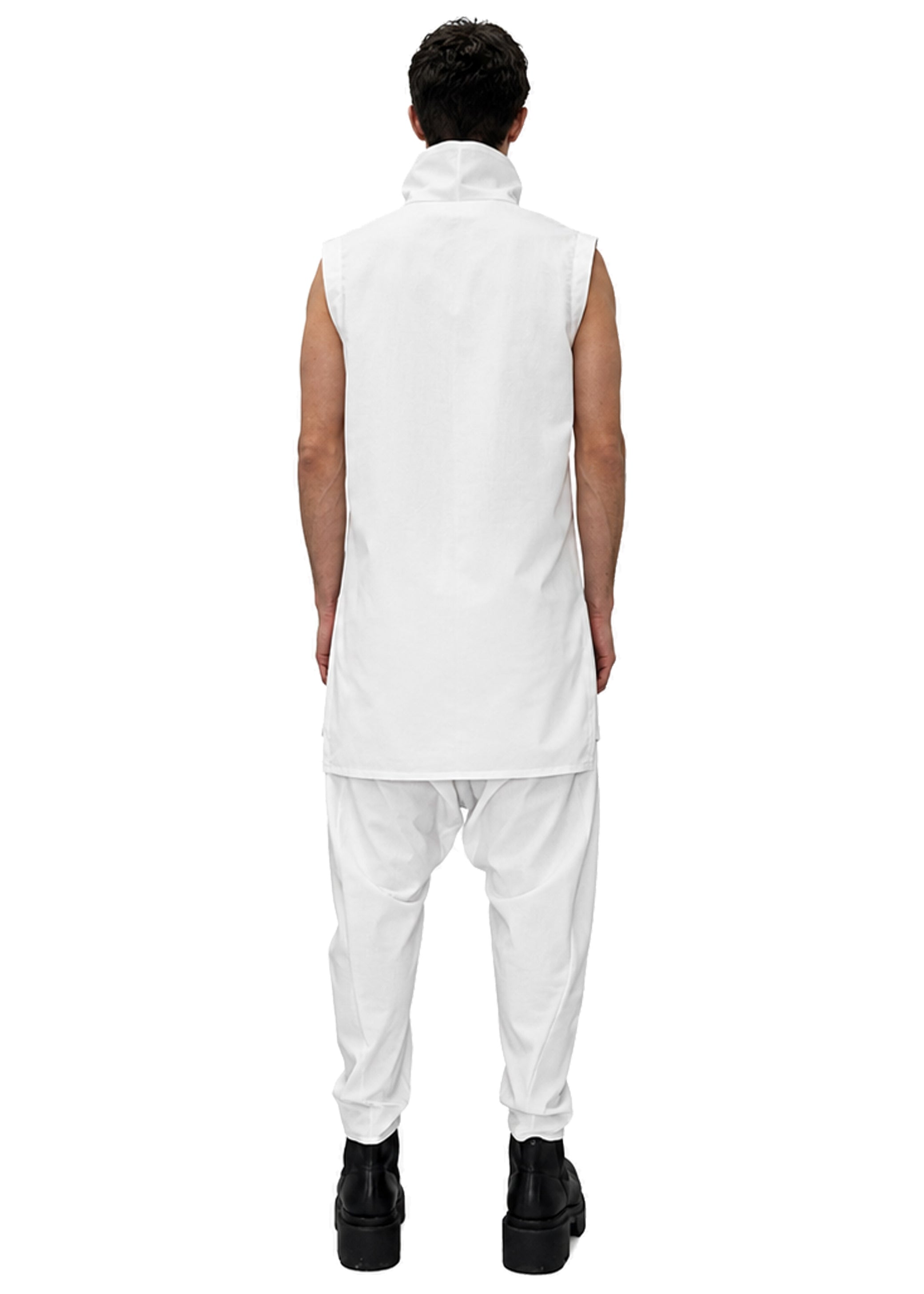 LINEN FUNNEL VEST