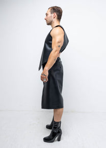 SINGLE PEAK VEST