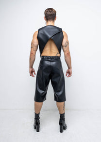 SINGLE PEAK VEST