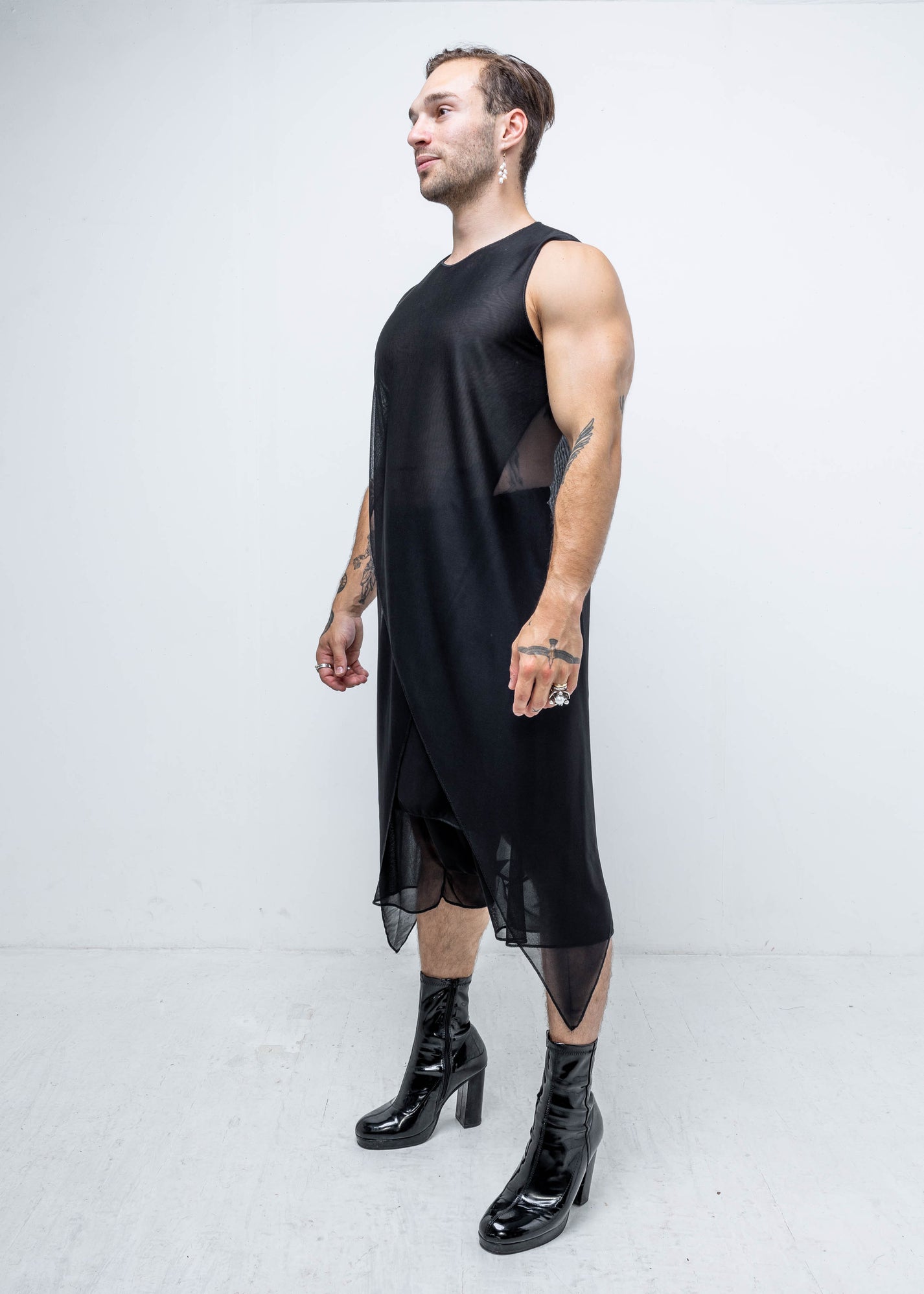 MESH SIDE PEAK VEST