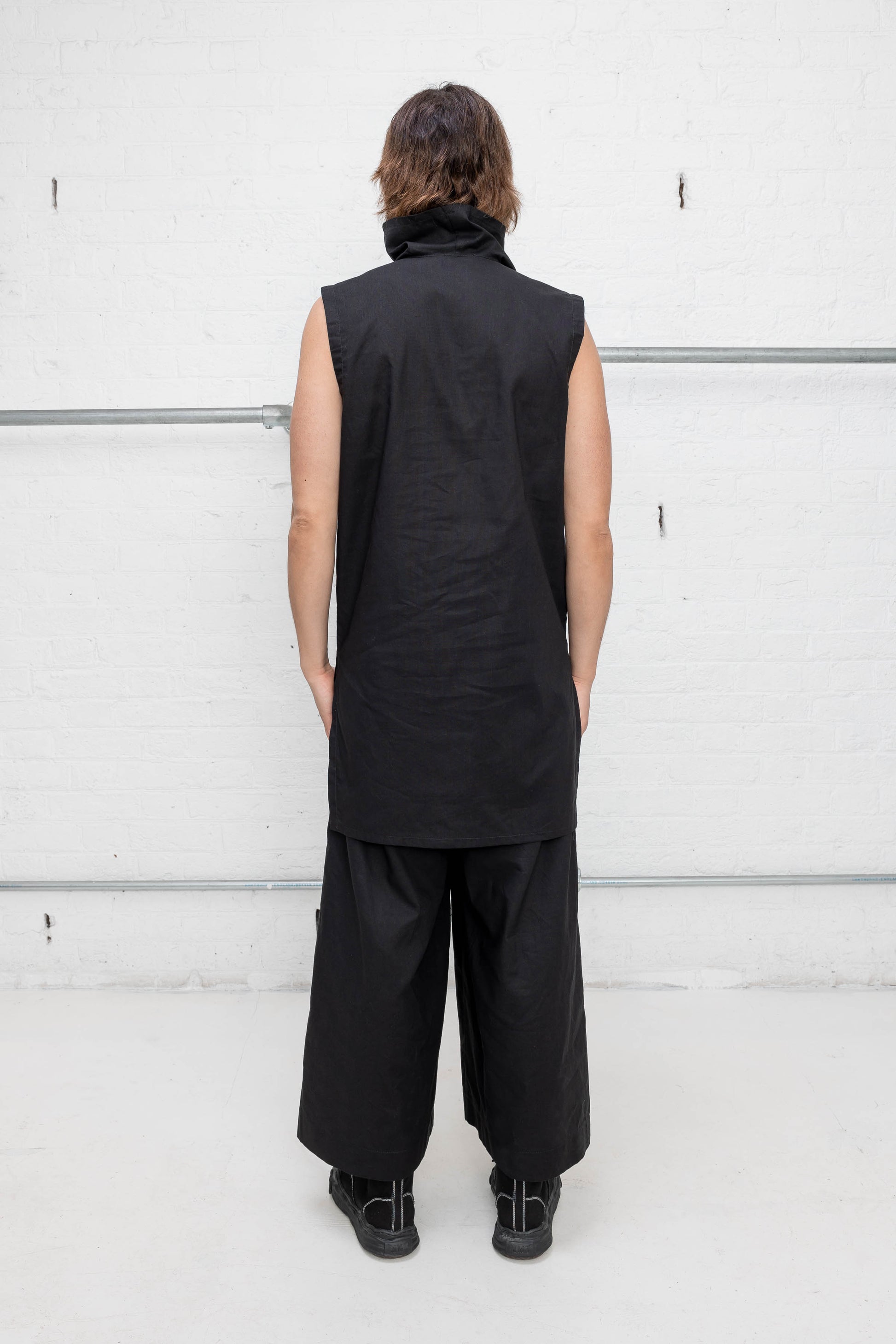 FUNNEL SHIRT VEST