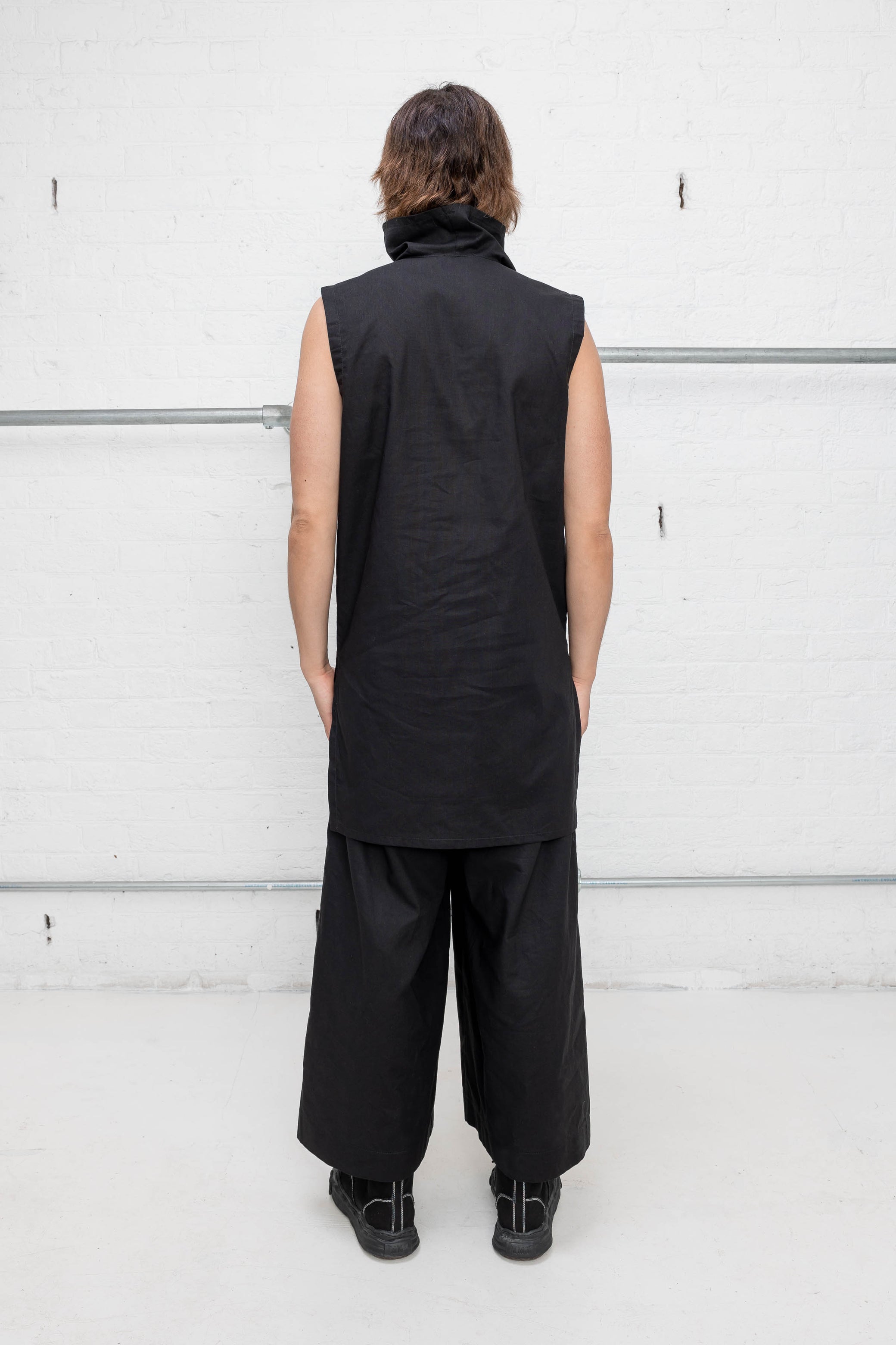FUNNEL SHIRT VEST
