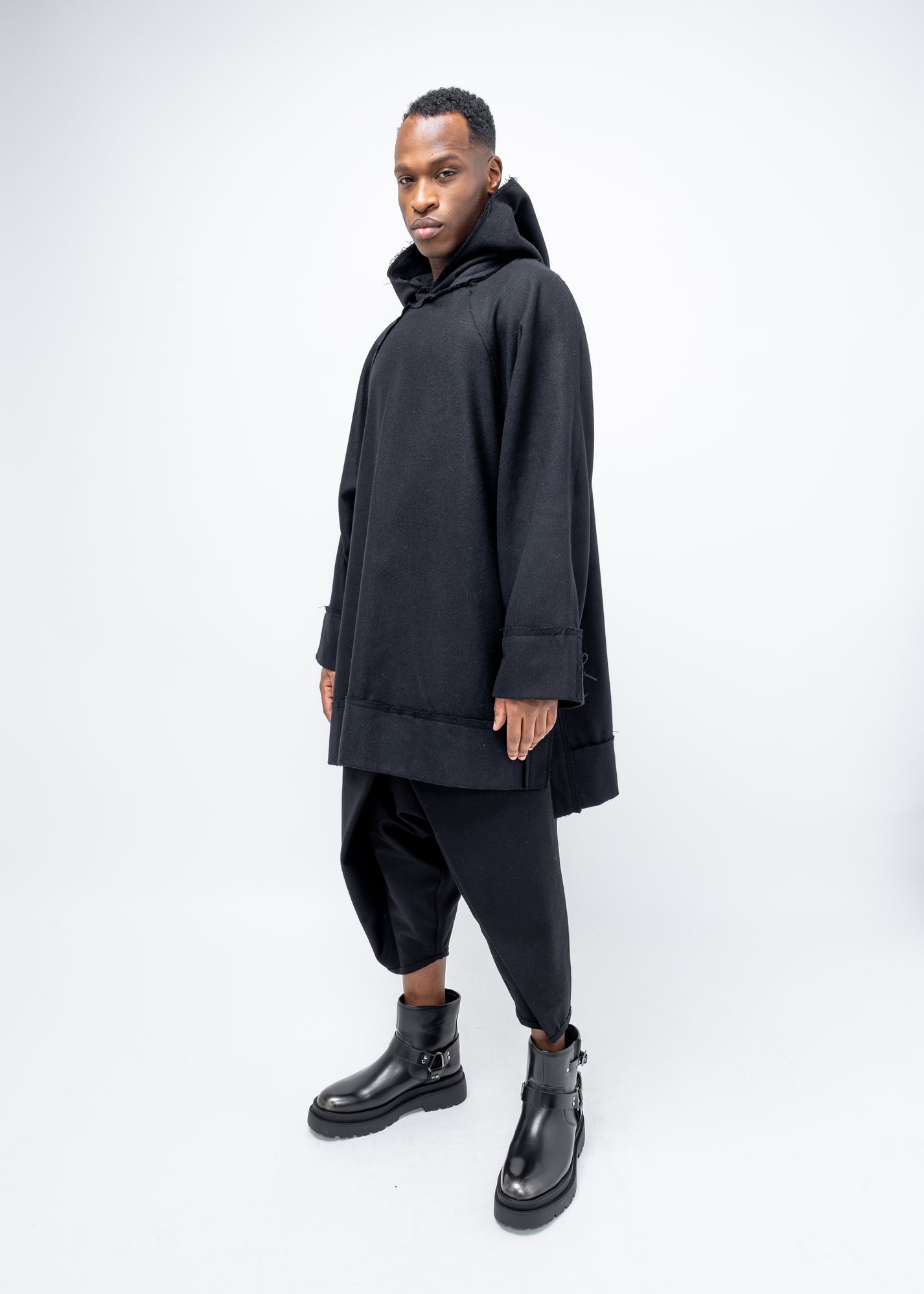 DECONSTRUCTED SIDE SPLIT HOODIE