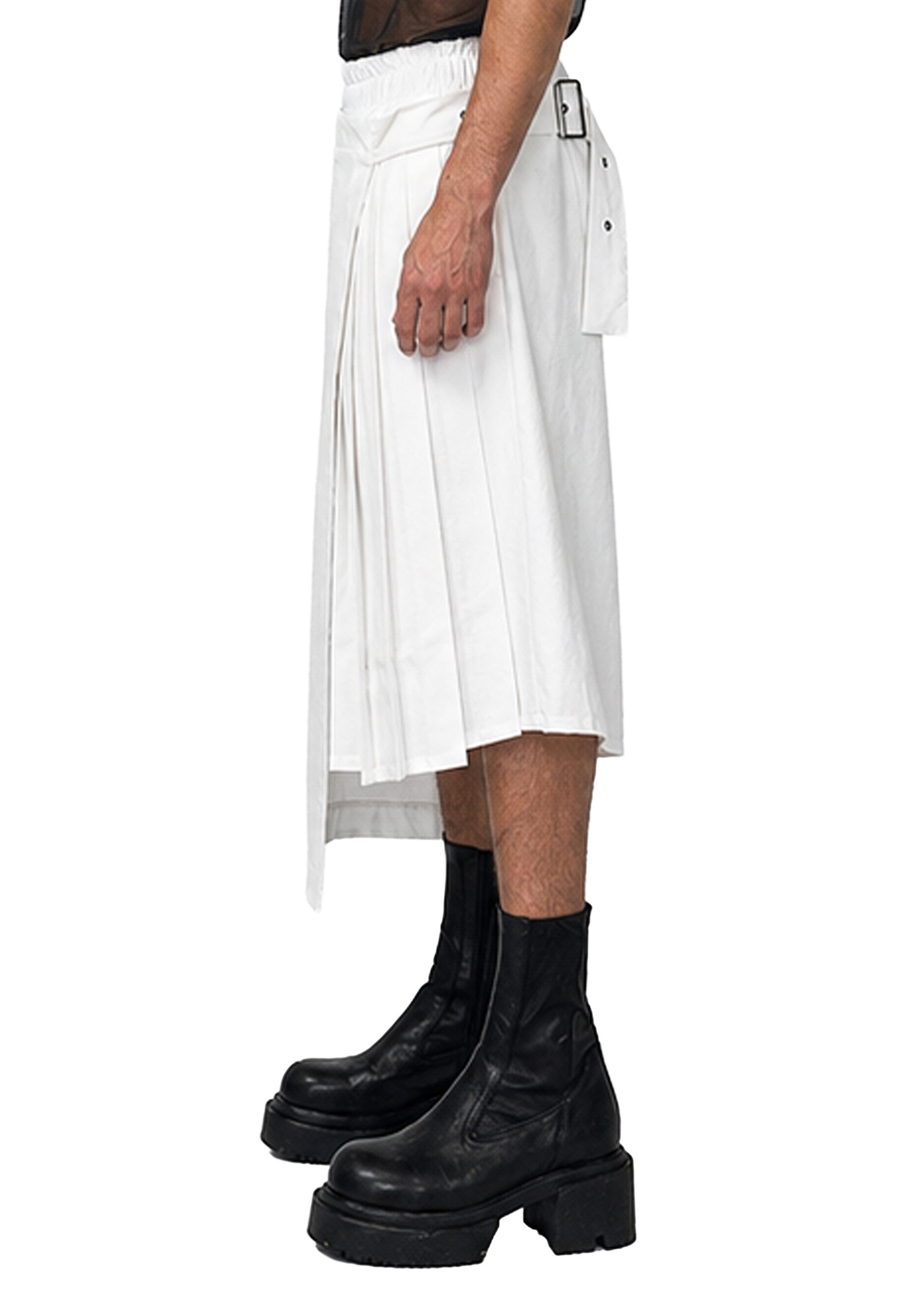 LINEN ASYMMETRIC PLEATED SHORTS